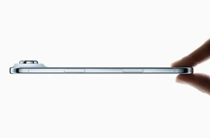 乌兰察布苹果维修点分享iPhone 17 Air自动关机电源故障解析 